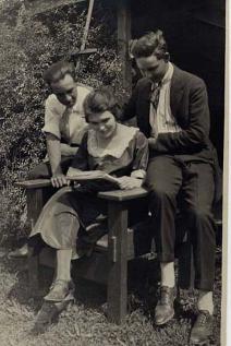 Vernon Gibbs, Elsie Roberts (cousin), & Sidney
